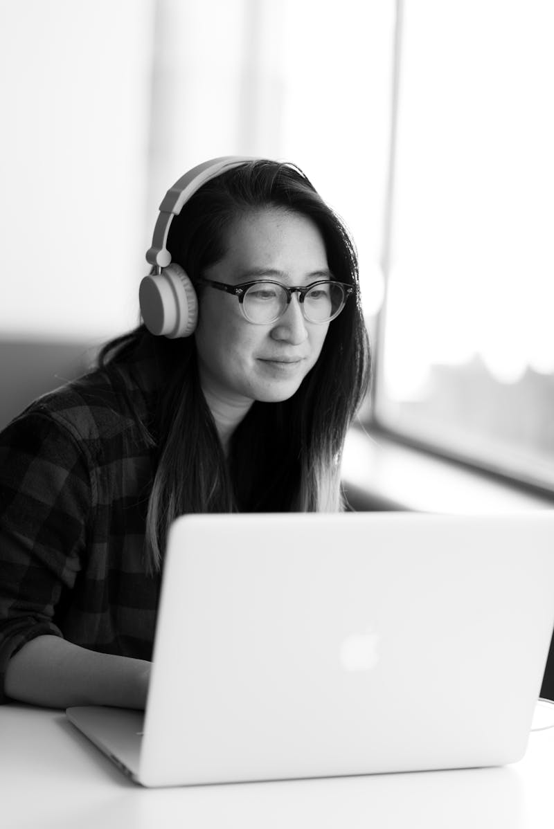 The Complete Guide to Development Outsourcing Benefits